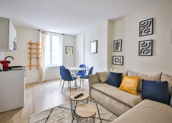 11#appartement 4pers#sèvres-lecourbe#necker Parigi
